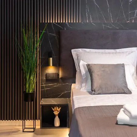 The Luxe Apartmán *