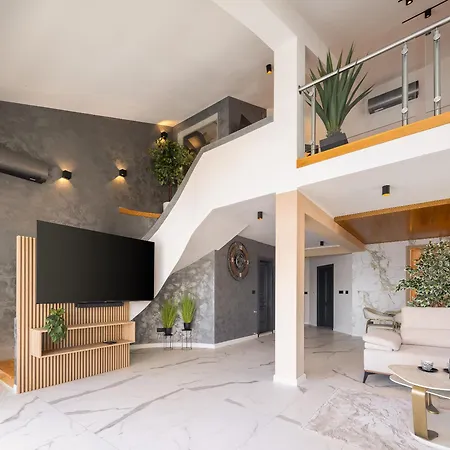 The Luxe Apartment