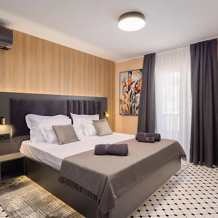 The Luxe Apartmán *